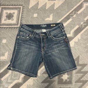 Silver Jeans Blue Jean Shorts Classic Cut-Off Style
